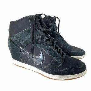 Nike Dunk Sky Hi Essential Hidden Wedge Sneakers Black Gum Women’s 8 39